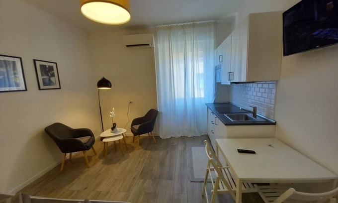 Calvairate Apartment | The Comfy Studio Piazza Insubria