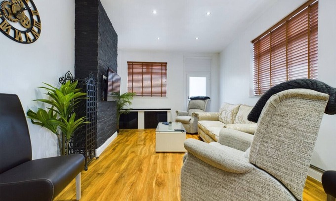 Chesterfield House | The Corner House, Chesterfield