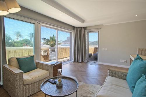 Scott Estate Apartment | The Cosy Sandcastle