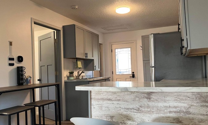 Oak Grove Cottage | The cottage of Lake George access across the street to Lake