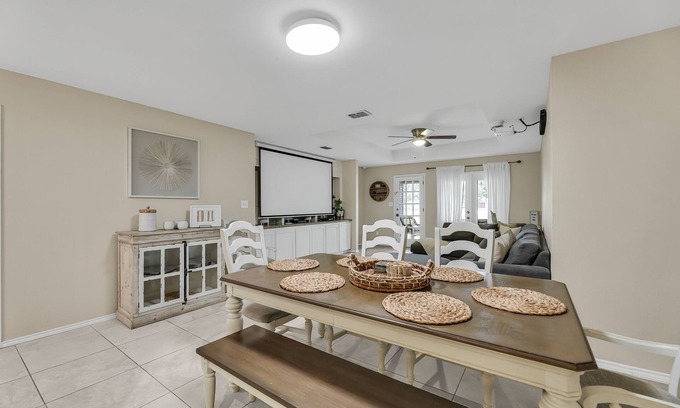 Mission House | The Cozy Houz at Cimarron! With Golf Course View