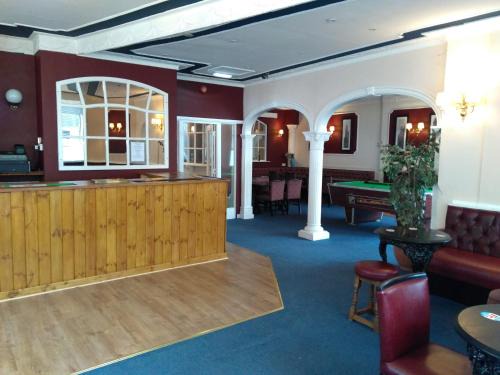 Stoke-on-Trent Hotel | The Crown Hotel