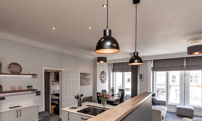 Buxton Cottage | THE CROWS NEST, family friendly, character holiday cottage in Buxton