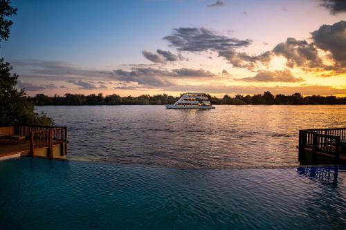 Livingstone Cabin | The David Livingstone Safari Lodge & Spa