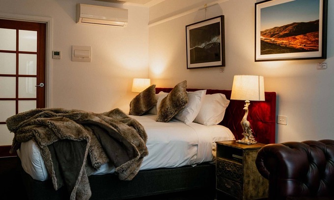 Daylesford Apartment | The Daylesford Art Motel (Superior Suite 4)