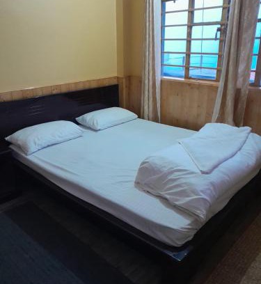 Karsiyang House | the DEW DROP HOME STAY