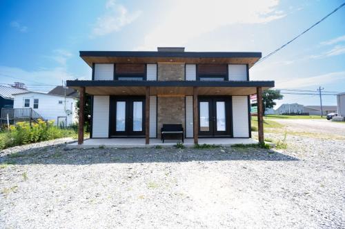 Cheticamp House | The Dockside Suite