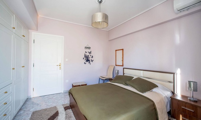 Neos Kosmos Apartment | The Down town home, a spacious apartment close to all recreational places