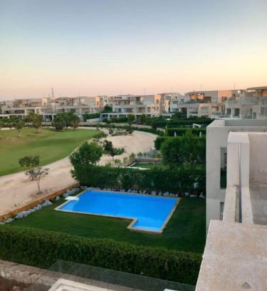 Shurtah al-Dakhlah House | The dream villa for an happy family vacation at Hacienda Bay Sahel