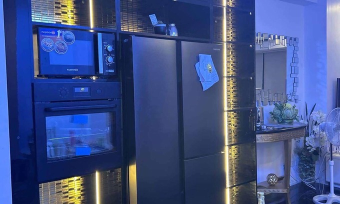 La Paz Condo | The exclusive Milano by Versace is located in an excellent central location.