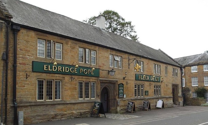 Stoke-sub-Hamdon Hotel | The Fleur De Lis