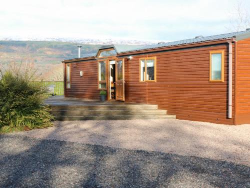 Fort William House | The Four Oaks Chalet