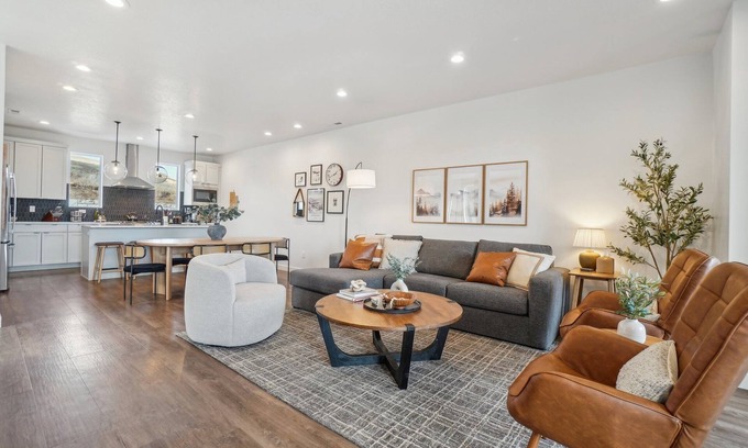 Mountain Green House | The Foxtrot on Mesa Arch Lane, a Crafty Casitas townhome packed with goodness
