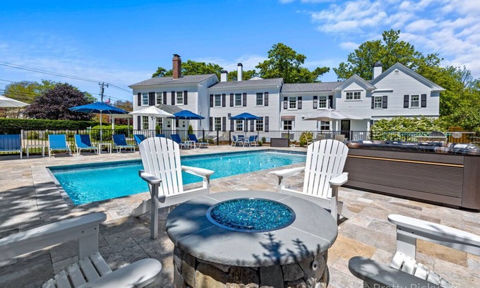 Chatham House | The Gables: 364-C Chatham Resort Style Estate with Heated Pool, Close to Everything