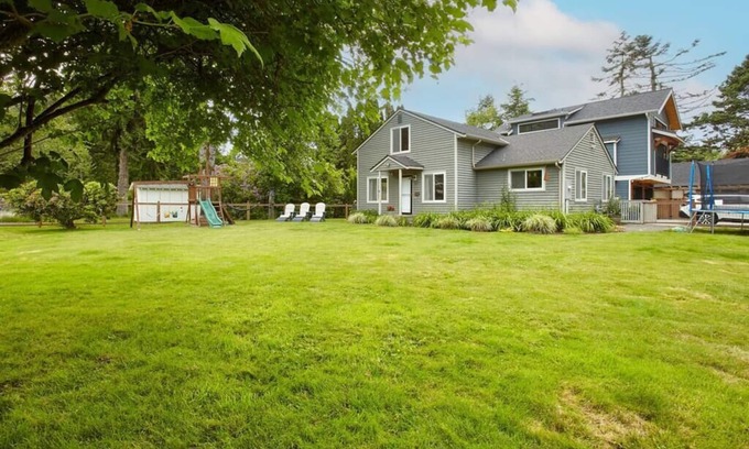 Issaquah House | The Gateway Gathering