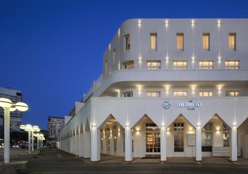 Kerem HaTeimanim Hotel | The Herbert Tel Aviv