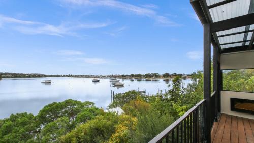 Kalimna House | The Hide Away