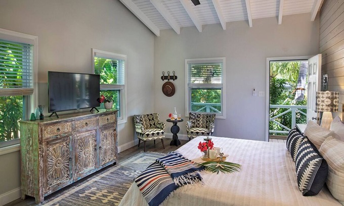 Estate Hull Cottage | The Hideaway Hull Bay Cottage 6
