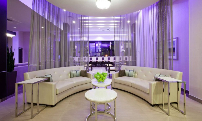 Downtown Halifax Hotel | The Hollis Halifax a DoubleTree Suites by Hilton Hotel