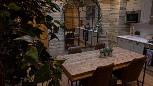Chester Hotel | The Hotel Chester