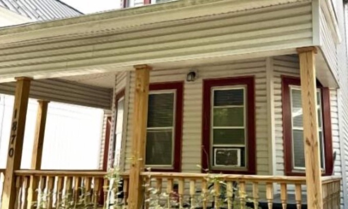 Ohio City Apartment | The House Hotels-5 Mins from Downtown-W45th1 Lower