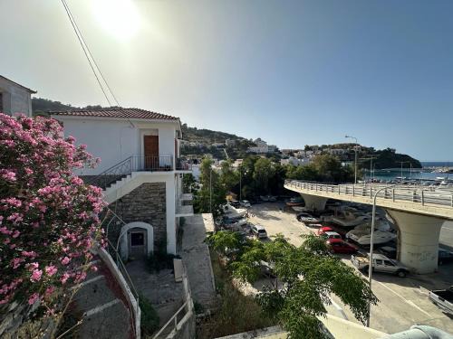 Evdilos House | The Icarian resort " Dourediko" by BRP-PROPERTIES
