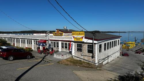 Lubec Hotel | The Inn on the Wharf