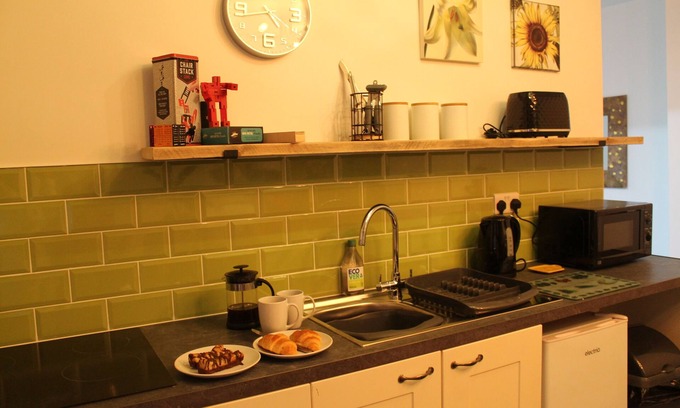 Preston Apartment | The Jungle - The Myriad