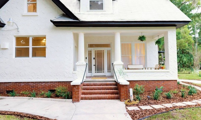 Gainesville House | The Key Reno'd Historic Mansion! 1 Mile to UF