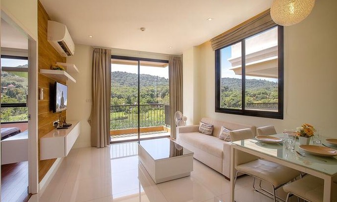 Nai Harn Apartment | The Lago 72