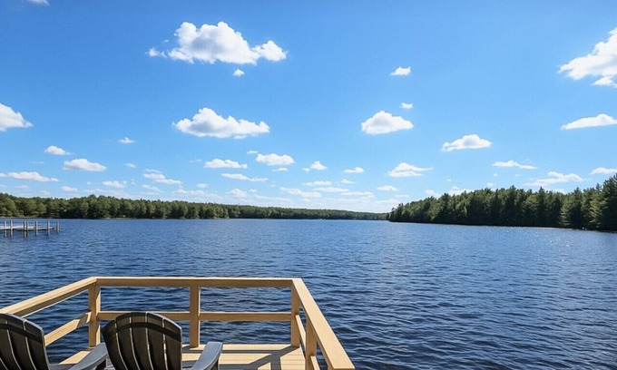 Coventry House | The Lake House in Coventry