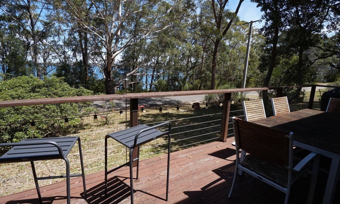 Basin View House | The Lakehouse by Jervis Bay Breaks
