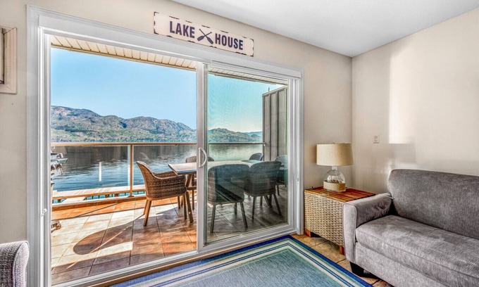 Central Okanagan Apartment | The Lakeside Condo #202