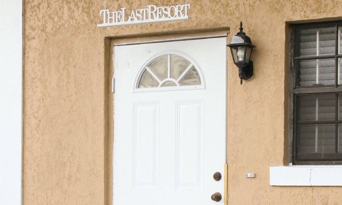Nassau Apartment | The Last Resort in the beautiful bahamas