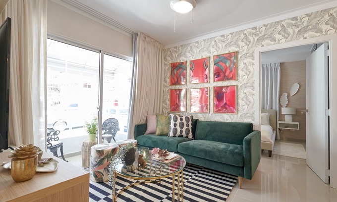 Residencial Alameda Oeste Apartment | The🌿Leaves🍃Romantic🌹 Experience @ SD ➕Wifi➕