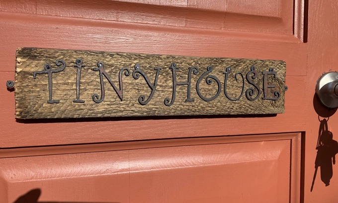 Prescott Cottage | The Little House in Rustic Ridge at Granite Dells