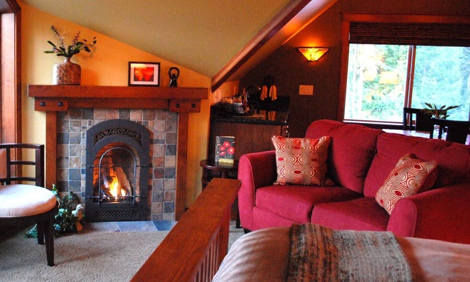 Sequim Apartment | "THE LOFT" romance, luxury, stunning water and mountain views!