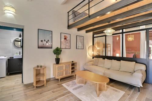Ventabren Apartment | The Loft with SPA and private terrace