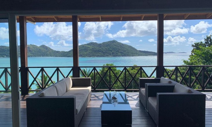 Baie Ste Anne Villa | The Look Out