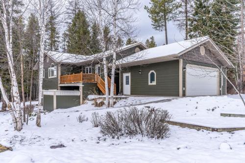 Columbia Falls House | The Magnificent 7