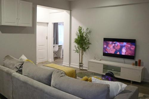 Lusaka Apartment | The Mallside Apartments-Roadside
