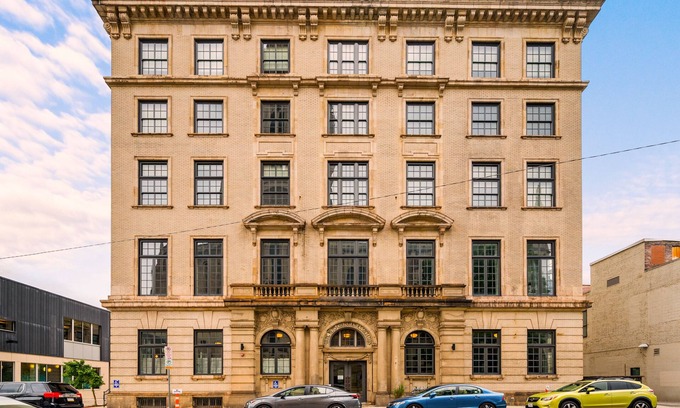East Liberty Hotel | The Maverick by Kasa