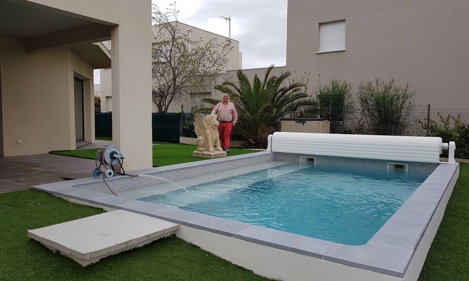 Sete Villa | the "MAZAL" SPACIOUS VILLA 180M² with heated POOL, and 100m from the BEACH