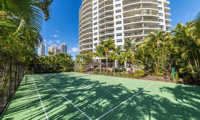 Main Beach Apartment | The Meriton on Main Beach