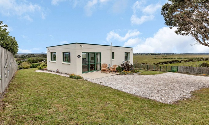 Karkari Peninsula House | The Mermaid's Rest - Whatuwhiwhi Holiday Home