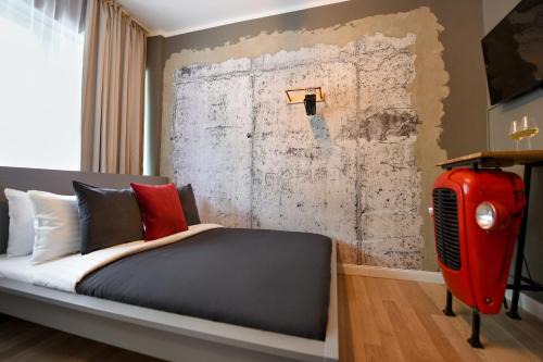 Bucharest City-Centre Apartment | THE MINI INDUSTRIAL. Small Magheru Studio