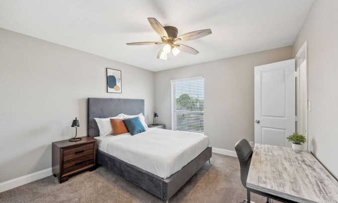 South Arlington Apartment | The Mirage 249 I Comfy 1 Bed 1 Bath