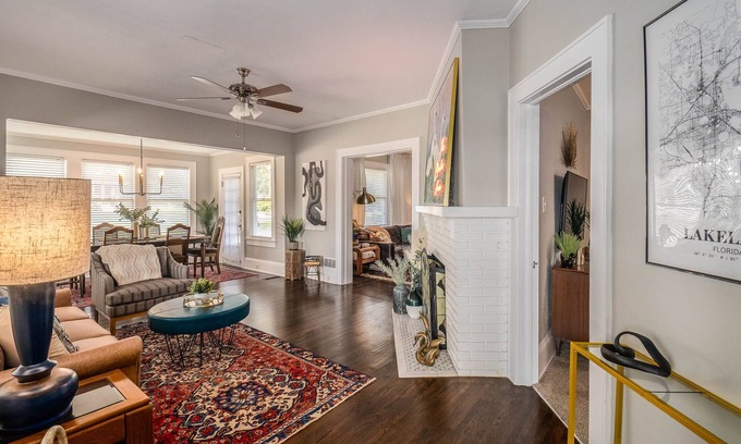 Lakeland House | The Morton House, Historic Downtown, 5Bed, Sleeps8
