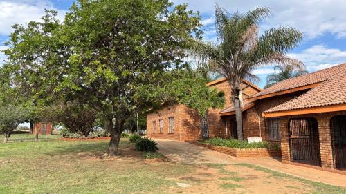 Pyramid Apartment | The N1 Farm Place