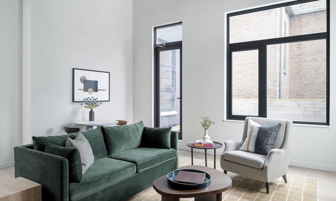Near West Side Apartment | The Neighborhood Hotel - Little Italy One Bedroom w/Patio